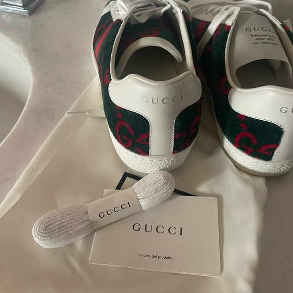 Gucci New Ace Sneaker - Picture 8 of 10